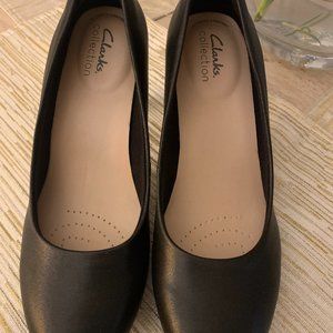 Clarks Womens Ambyr Joy Stiletto Black Heel Pumps